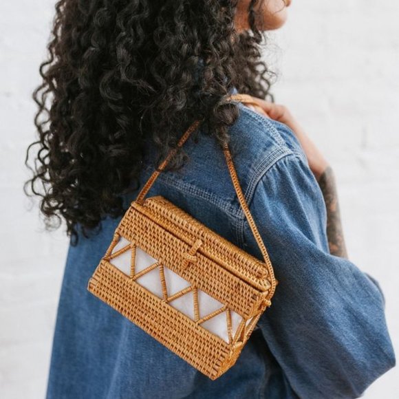 UO Straw Structured Crossbody Bag - Picture 1 of 3